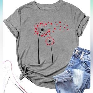 Heart Dandelion graphic tee